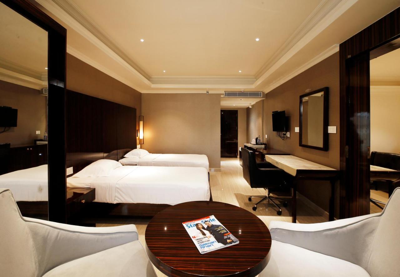 Hotel Park Residency Nilambur Bagian luar foto