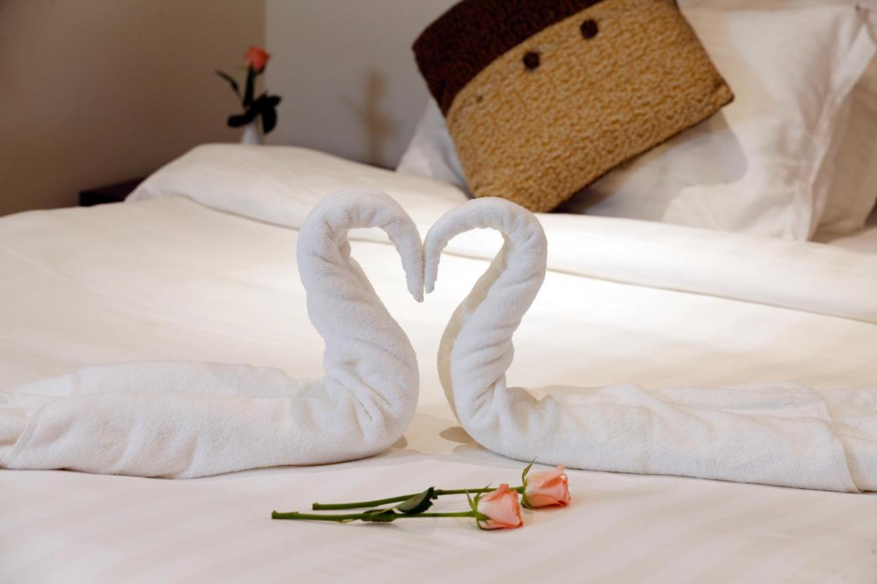 Hotel Park Residency Nilambur Bagian luar foto