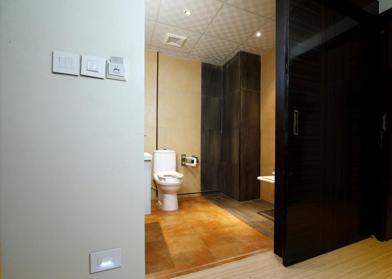 Hotel Park Residency Nilambur Bagian luar foto
