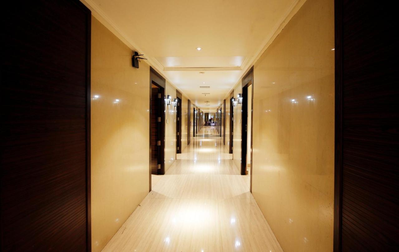 Hotel Park Residency Nilambur Bagian luar foto